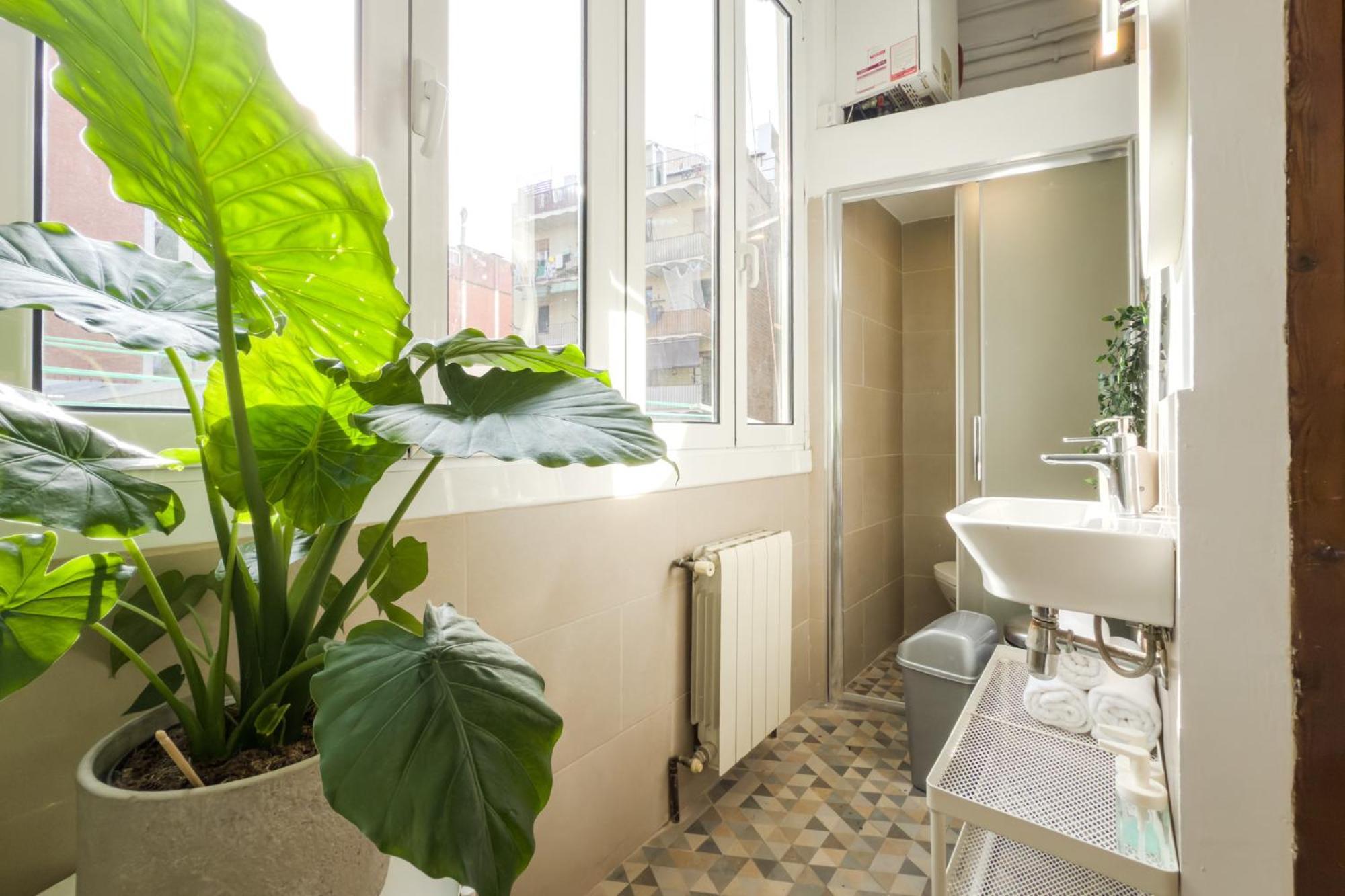 Magalhaes - Trad Flat In Poble Sec, Near Ramblas Барселона Экстерьер фото