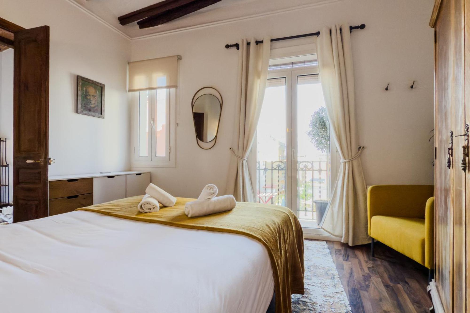 Magalhaes - Trad Flat In Poble Sec, Near Ramblas Барселона Экстерьер фото