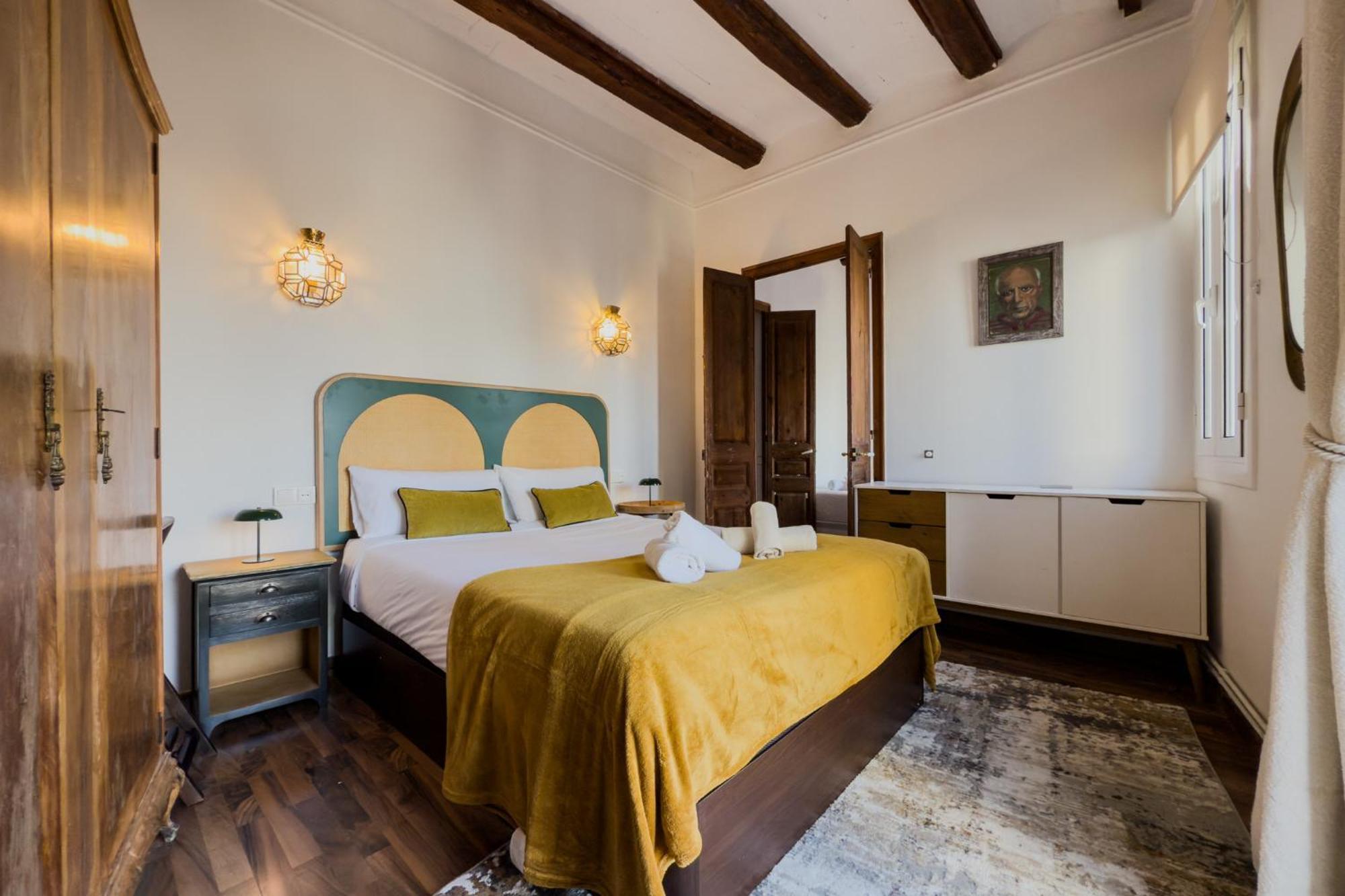 Magalhaes - Trad Flat In Poble Sec, Near Ramblas Барселона Экстерьер фото